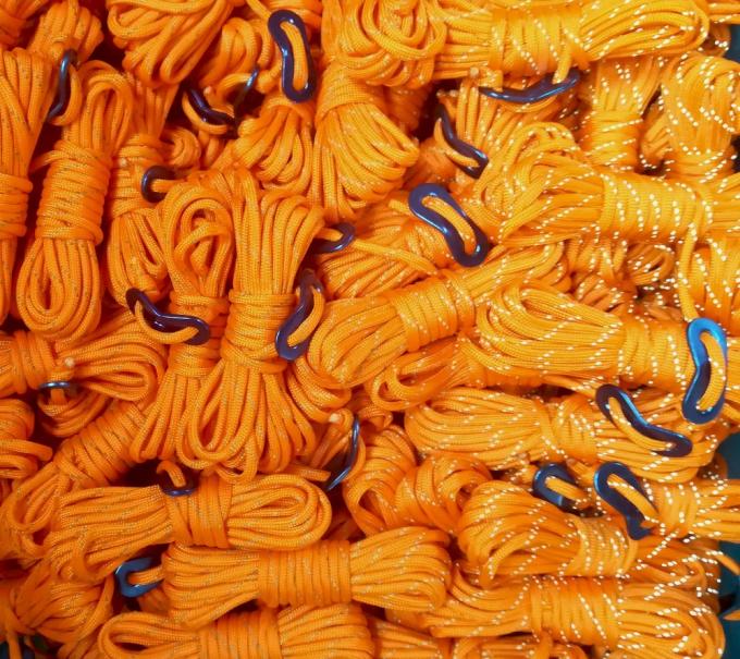 حبل خيمة عاكس من النايلون 550 رطل يتوهج في الظلام T&T 0